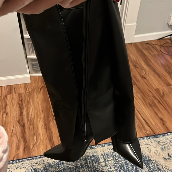 INC HEELED BOOT - Picture 4 of 4